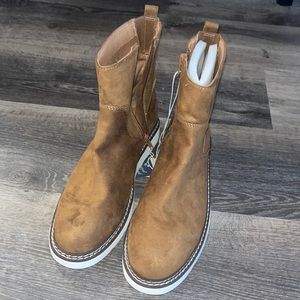 Women’s boots